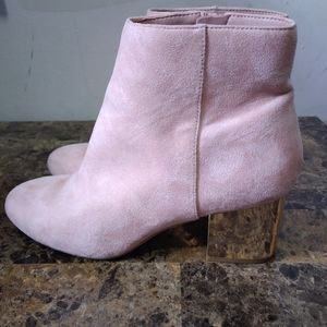 Aldo Pink ankle booties size 8.5